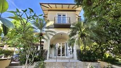 Coronation Road (D10), Detached #630857291